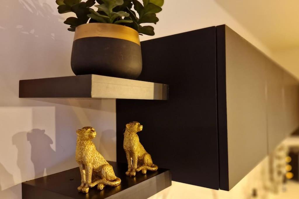 Prestige Neuf Avec Et Ecran De Cinema En Rez De Jardin Apartment *